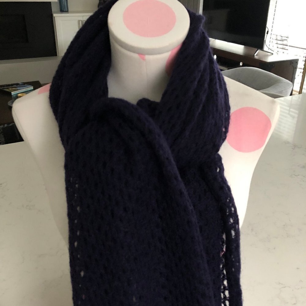 Lacoste Casual Open Weave Knit Wrap/Scarf in Deep Eggplant Purple Sz OS
